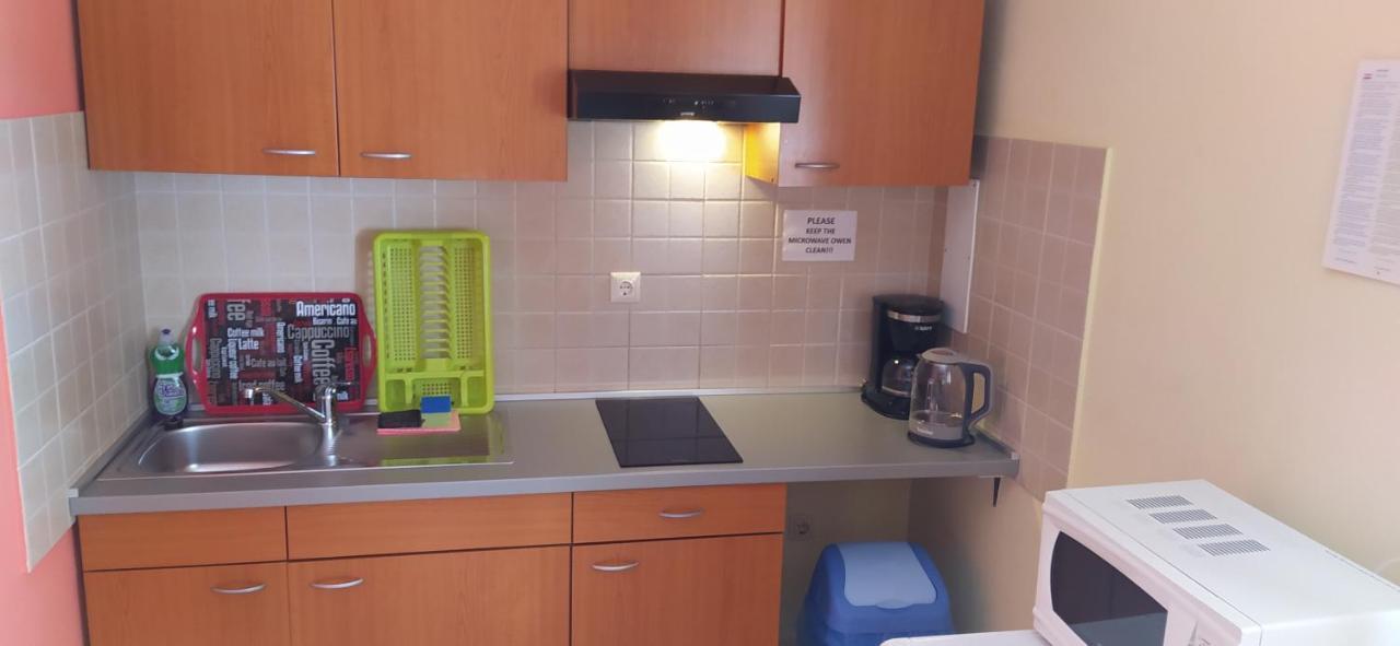 Apartments Ivka 오미스 외부 사진