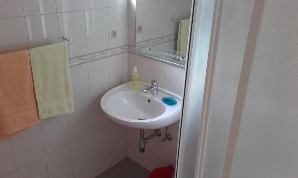 Apartments Ivka 오미스 외부 사진