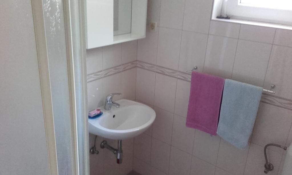 Apartments Ivka 오미스 외부 사진